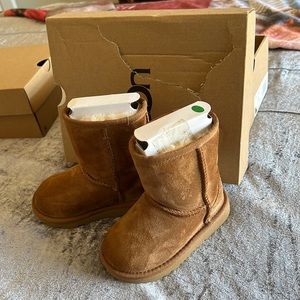 Toddler chestnut uggs (7)
